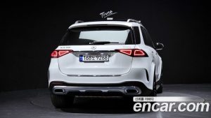 Mercedes-Benz GLE-Class GLE450 4MATIC 2023 года из Южной Кореи