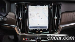 Volvo S90 T8 AWD Ultra Bright 2025 года из Южной Кореи