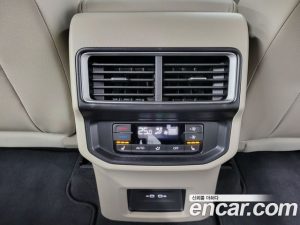 Volkswagen Atlas 2.0 TSI R-LINE 6 2025 года из Южной Кореи