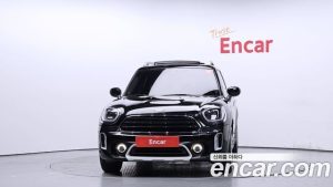 Mini Countryman CLASSIC Plus COMFORT PACK 2023 года из Южной Кореи