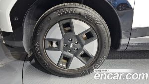 Hyundai Santafe HEV 1.6 2WD 2024 года из Южной Кореи