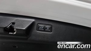 Hyundai Santafe HEV 1.6 2WD 2024 года из Южной Кореи