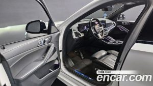 BMW X6 xDrive40i M Sport 2024 года из Южной Кореи