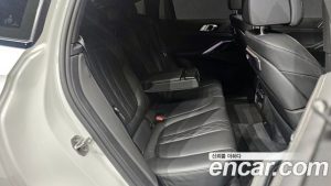 BMW X6 xDrive40i M Sport 2024 года из Южной Кореи