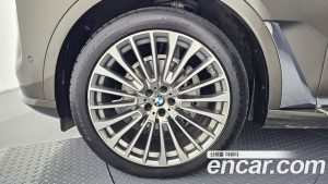 BMW X7 xDrive 40i Design Pure Excellence 6 2023 года из Южной Кореи