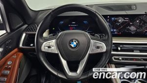 BMW X7 xDrive 40i Design Pure Excellence 6 2023 года из Южной Кореи