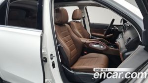 Mercedes-Benz GLE-Class GLE450 4MATIC 2025 года из Южной Кореи