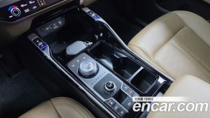 Kia Sorento Бензин 2.5T 2WD 2024 года из Южной Кореи