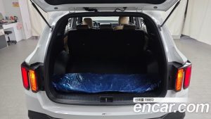 Kia Sorento Бензин 2.5T 2WD 2024 года из Южной Кореи