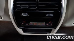 BMW X5 xDrive 40i M Sport 2025 года из Южной Кореи