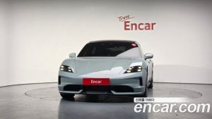 Porsche Taycan 4S 2025 года из Южной Кореи
