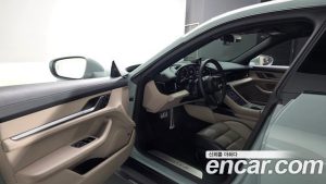Porsche Taycan 4S 2025 года из Южной Кореи