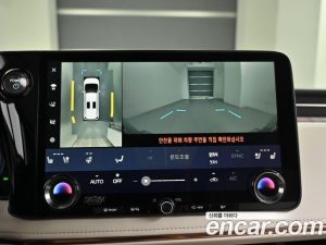 Lexus LM 500h Royal 2025 года из Южной Кореи