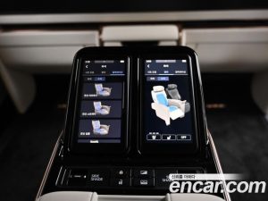 Lexus LM 500h Royal 2025 года из Южной Кореи