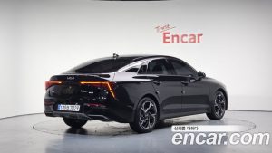 Kia K5 Signature 2024 года из Южной Кореи
