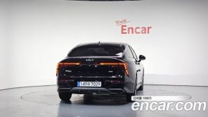 Kia K5 Signature 2024 года из Южной Кореи