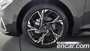 Kia K5 Signature 2024 года из Южной Кореи