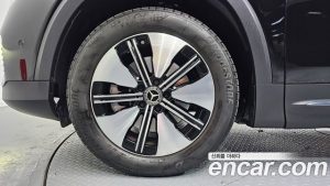 Mercedes-Benz EQB EQB300 4MATIC 2023 года из Южной Кореи