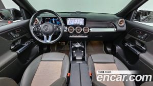 Mercedes-Benz EQB EQB300 4MATIC 2023 года из Южной Кореи