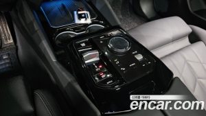 BMW 5-Series 520i M Sport 2024 года из Южной Кореи