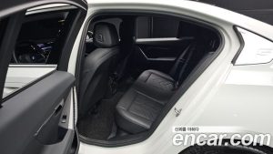 BMW 5-Series 520i M Sport 2024 года из Южной Кореи
