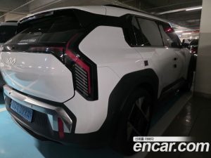 Kia EV3 Long Range 2WD 2025 года из Южной Кореи