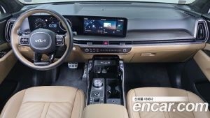 Kia Sorento HEV 1.6 2WD 2024 года из Южной Кореи
