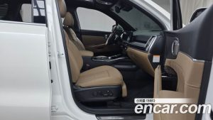 Kia Sorento HEV 1.6 2WD 2024 года из Южной Кореи