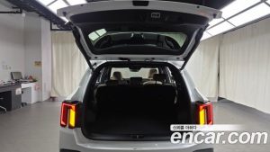 Kia Sorento HEV 1.6 2WD 2024 года из Южной Кореи