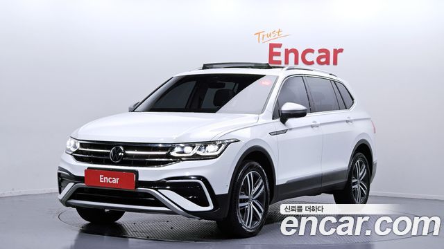 Volkswagen Tiguan 2.0 TSI Prestige 2023 года из Кореи