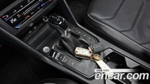 Volkswagen Tiguan 2.0 TSI Prestige 2023 года из Южной Кореи