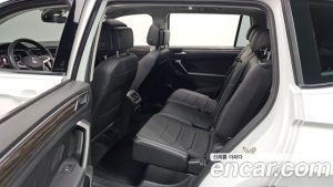 Volkswagen Tiguan 2.0 TSI Prestige 2023 года из Южной Кореи