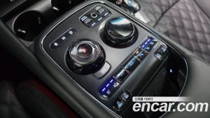 Genesis G90 Бензин 3.5 Turbo e-S/C AWD 2025 года из Южной Кореи