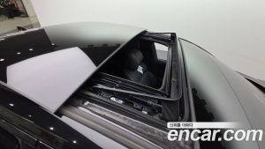Genesis G90 Бензин 3.5 Turbo e-S/C AWD 2025 года из Южной Кореи