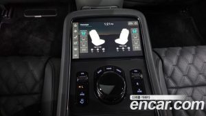 Genesis G90 Бензин 3.5 Turbo e-S/C AWD 2025 года из Южной Кореи