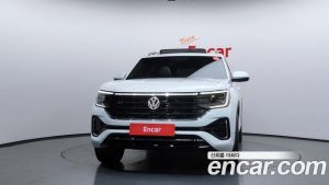 Volkswagen Atlas 2.0 TSI R-LINE 7-Seater 2025 года из Южной Кореи