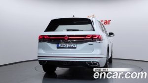 Volkswagen Atlas 2.0 TSI R-LINE 7-Seater 2025 года из Южной Кореи