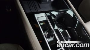 Volkswagen Atlas 2.0 TSI R-LINE 7-Seater 2025 года из Южной Кореи