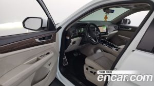Volkswagen Atlas 2.0 TSI R-LINE 7-Seater 2025 года из Южной Кореи