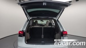 Volkswagen Atlas 2.0 TSI R-LINE 7-Seater 2025 года из Южной Кореи