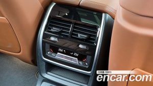 BMW X7 xDrive 40i Design Pure Excellence 6 2023 года из Южной Кореи