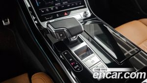 Audi A8 50 TDI 4WD Black Edition 2023 года из Южной Кореи