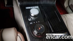 Genesis G80 Бензин 2.5 Turbo AWD 2025 года из Южной Кореи