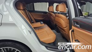 BMW 5-Series 520i M Sport 2023 года из Южной Кореи
