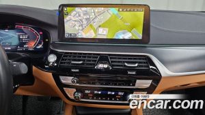 BMW 5-Series 520i M Sport 2023 года из Южной Кореи