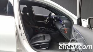 Mercedes-Benz A-Class A220 HATCHBACK 2023 года из Южной Кореи