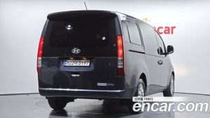 Hyundai Staria Wagon 5 2025 года из Южной Кореи