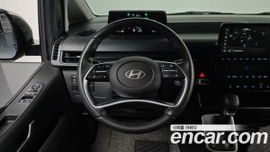 Hyundai Staria Wagon 5 2025 года из Южной Кореи