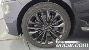 Kia K9 3.8 GDI AWD 2025 года из Южной Кореи