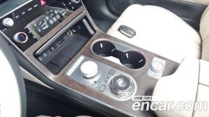 Genesis GV80 2.5T Бензин AWD 2025 года из Южной Кореи